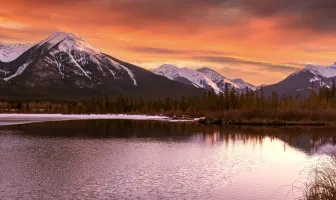 3 Nights 4 Days Canadian Rockies Summer Tour Package