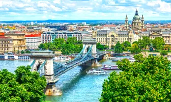 Incredible 4 Days 3 Nights Budapest Honeymoon Package