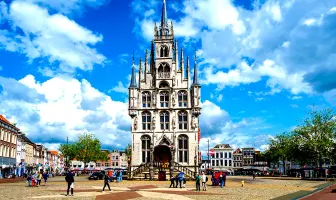 Amsterdam 4 Nights 5 Days Cruise Tour Package with Gouda