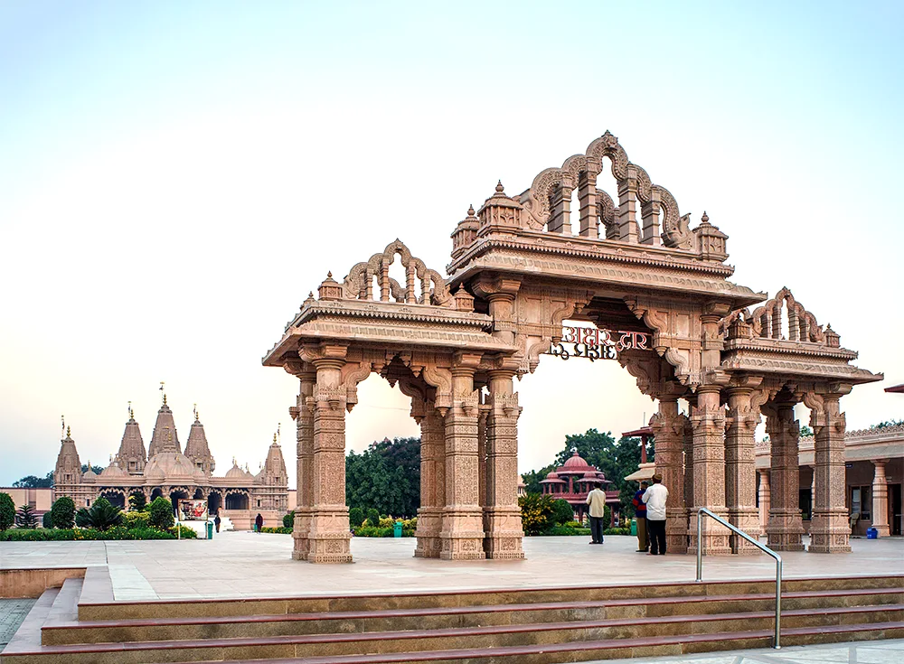 couple tour packages from bhavnagar