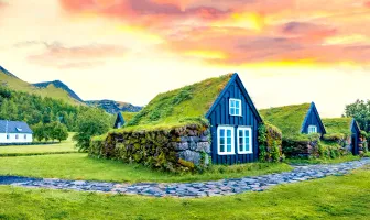Iceland 5 Days 4 Nights Honeymoon Package