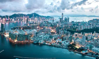 Sparkling Hong Kong Couple Tour Package for 5 Days 4 Nights