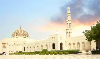 Delightful Oman Luxury Tour Package for 3 Nights 4 Days