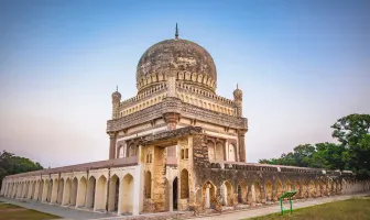 2 Nights 3 Days Hyderabad Tour Package