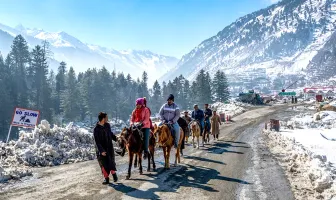 Kashmir 5 Nights 6 Days Tour Package with Sonmarg Excursion