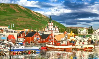 8 Night 9 Days Iceland Christmas and New Year Tour Package