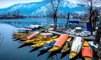 Magical Kashmir Honeymoon Package for 5 Days 4 Nights
