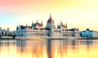 Beautiful Budapest 2 Nights 3 Days Honeymoon Package