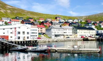 4 Nights 5 Days Tromso Tour Package