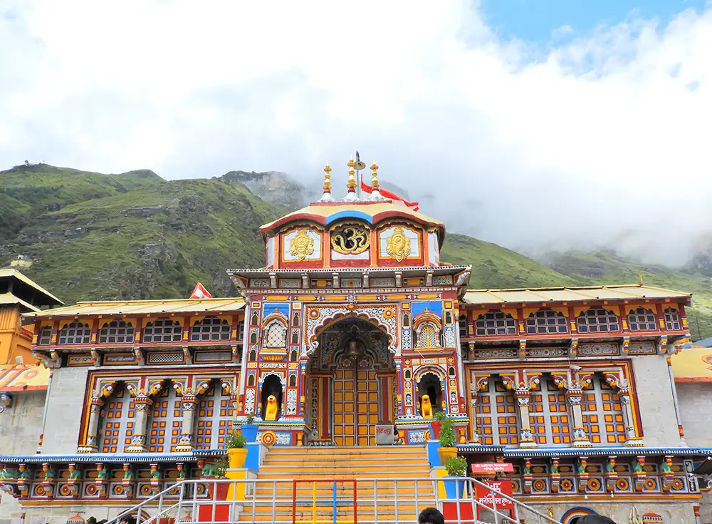 4 Days 3 Nights Badrinath Tour Package with Hemkund Sahib - Myholidays.com