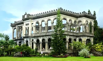 3 Nights 4 Days Amazing Bacolod Tour Package