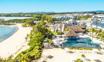 Radisson Blu Poste Lafayette Resort & Spa 5 Nights 6 Days Mesmerizing Mauritius Tour Package for Couple