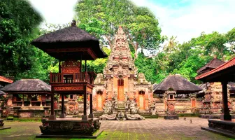 4 Nights 5 Days Ubud Tour Package 4 Nights 5 Days Ubud Tour Package