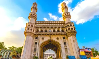 Hyderabad 2 Nights 3 Days Tour Package With Ramoji Film City