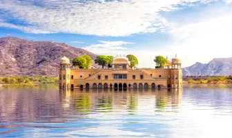 Hotel Arco Palace Jaipur 4 Days 3 Nights Tour Package