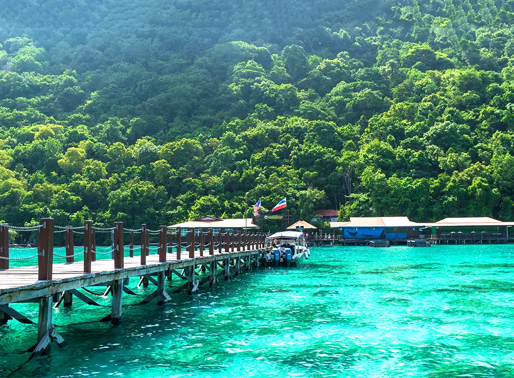 3 Nights 4 Days Mabul Island Semporna Tour Package - Myholidays.com