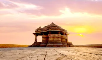 2 Nights 3 Days Gwalior Weekend Tour Package