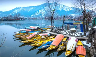 Breathtaking Srinagar 4 Nights 5 Days Kashmir Tour Package