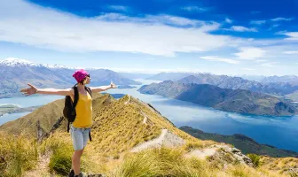 Outstanding New Zealand Honeymoon Package for 8 Nights 9 Days