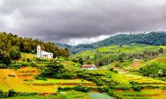 Unforgettable 2 Nights 3 Days Ooty Family Tour Package