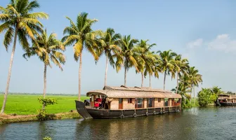 5 Nights 6 Days Unparalleled Kerala Winter Tour Package