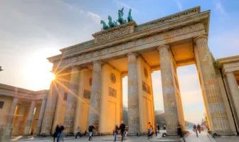 Exciting 4 Nights 5 Days Berlin Tour Package