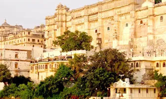 Udaipur and Mount Abu New Year Tour Package for 5 Days 4 Nights