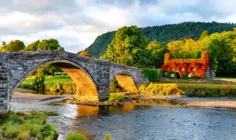 Wales 2 Nights 3 Days Tour Package