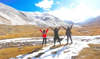 7 Nights 8 Days Ladakh And Manali Group Tour Package