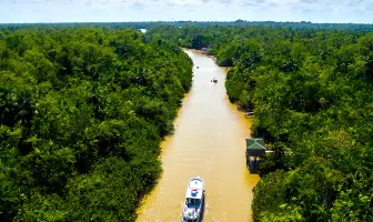 Amazon River Boat 4 Nights 5 Days Adventure Tour Package with Manaus