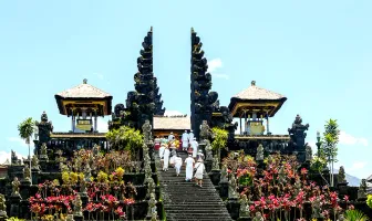 4 Nights 5 Days Siesta Legian Hotel Bali Tour Package
