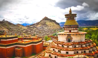 Lhasa 5 Nights 6 Days Group Tour Package with Gyantse