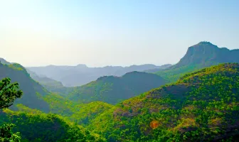 4 Days 3 Nights Pachmarhi Tour Package