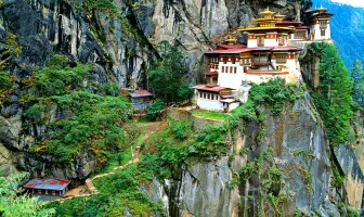Phuntsholing Thimphu and Punakha Tour Package for 8 Nights 9 Days